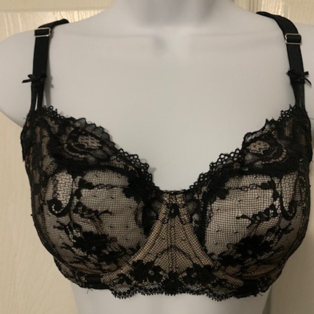 Dream Angels (Victoria Secret Bra)